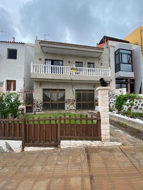 Guía de Isora, Casco